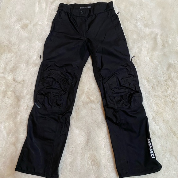 CAN-AM BRP Waterproof riding pants. - Picture 2 of 5